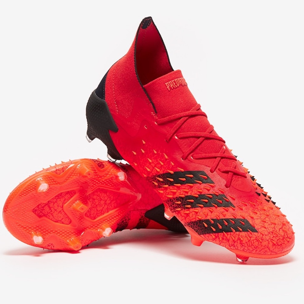 NWT Red Adidas Predator Freak .1 FG Men’s 11.5